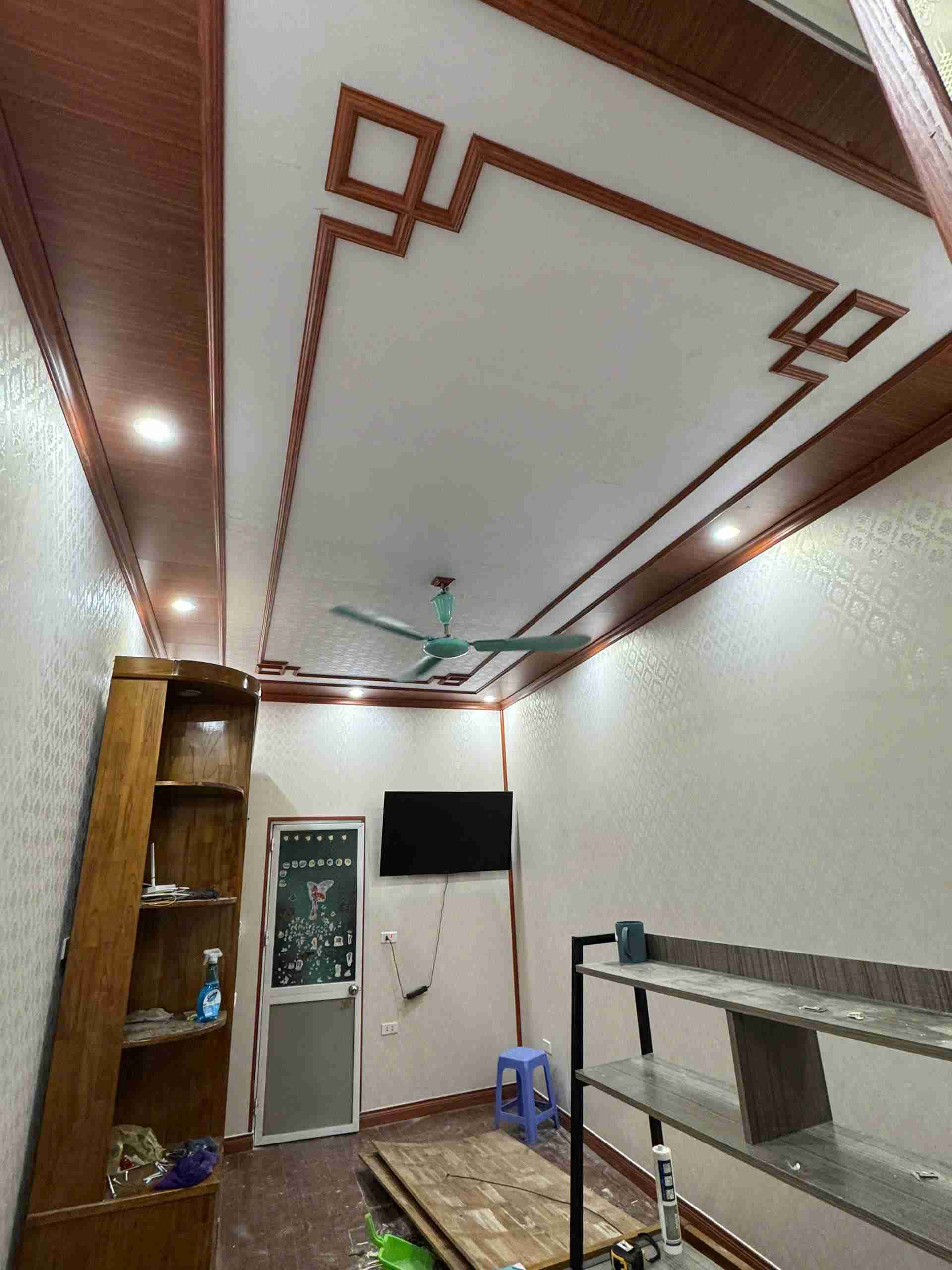 Mẫu nhựa ốp tường phòng khách